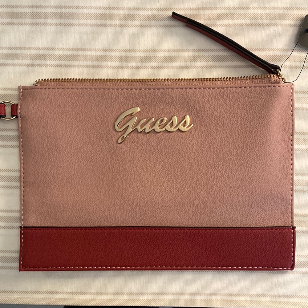 Guess Clutch